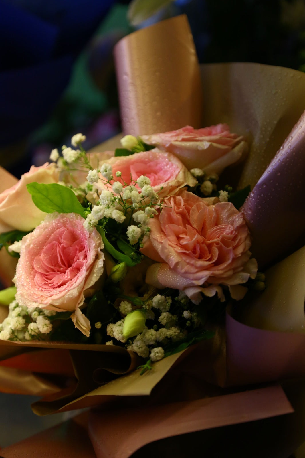 How to Keep Flowers Fresh in Dubai Air Conditioning